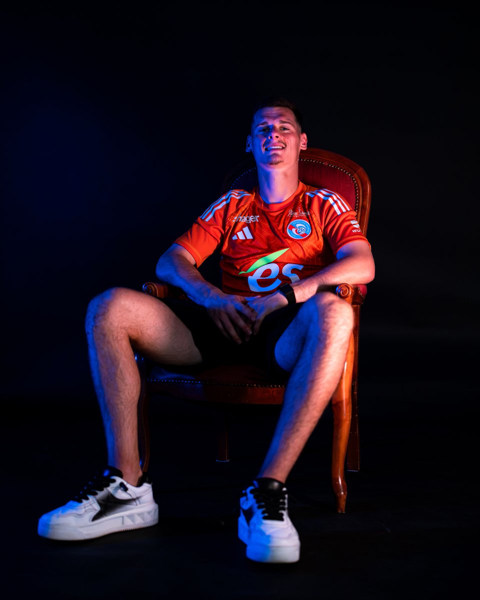 Xingkong Sports-官方：斯特拉斯堡免签前布里斯托尔城门将门将巴吉