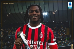 星空体育-传射建功！莱奥当选米兰vs乌迪内斯全场最佳球员
