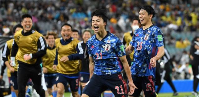 星空体育官网-国足荣誉战前目送日沙出线 日本两闷棍后入正途